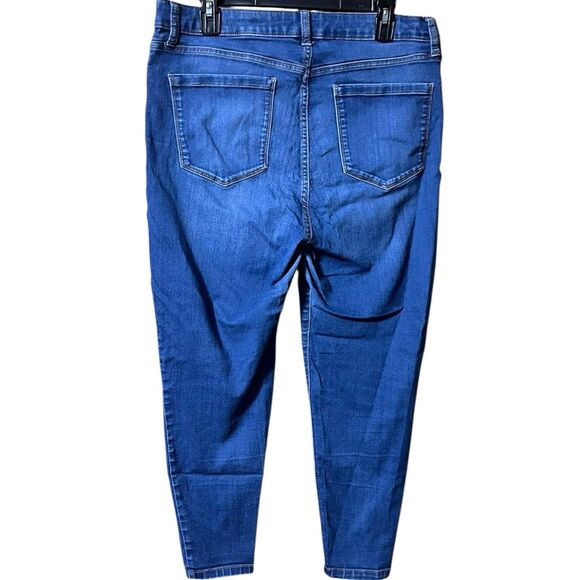 Jessica Simpson Kiss Me Skinny Jeans Sz 16W Sweet Charlotte Dark Wash - Picture 7 of 7